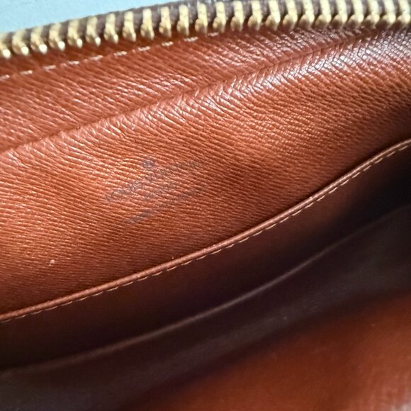 LV Monogram Pochette Cité Vintage - Picture 3 of 3